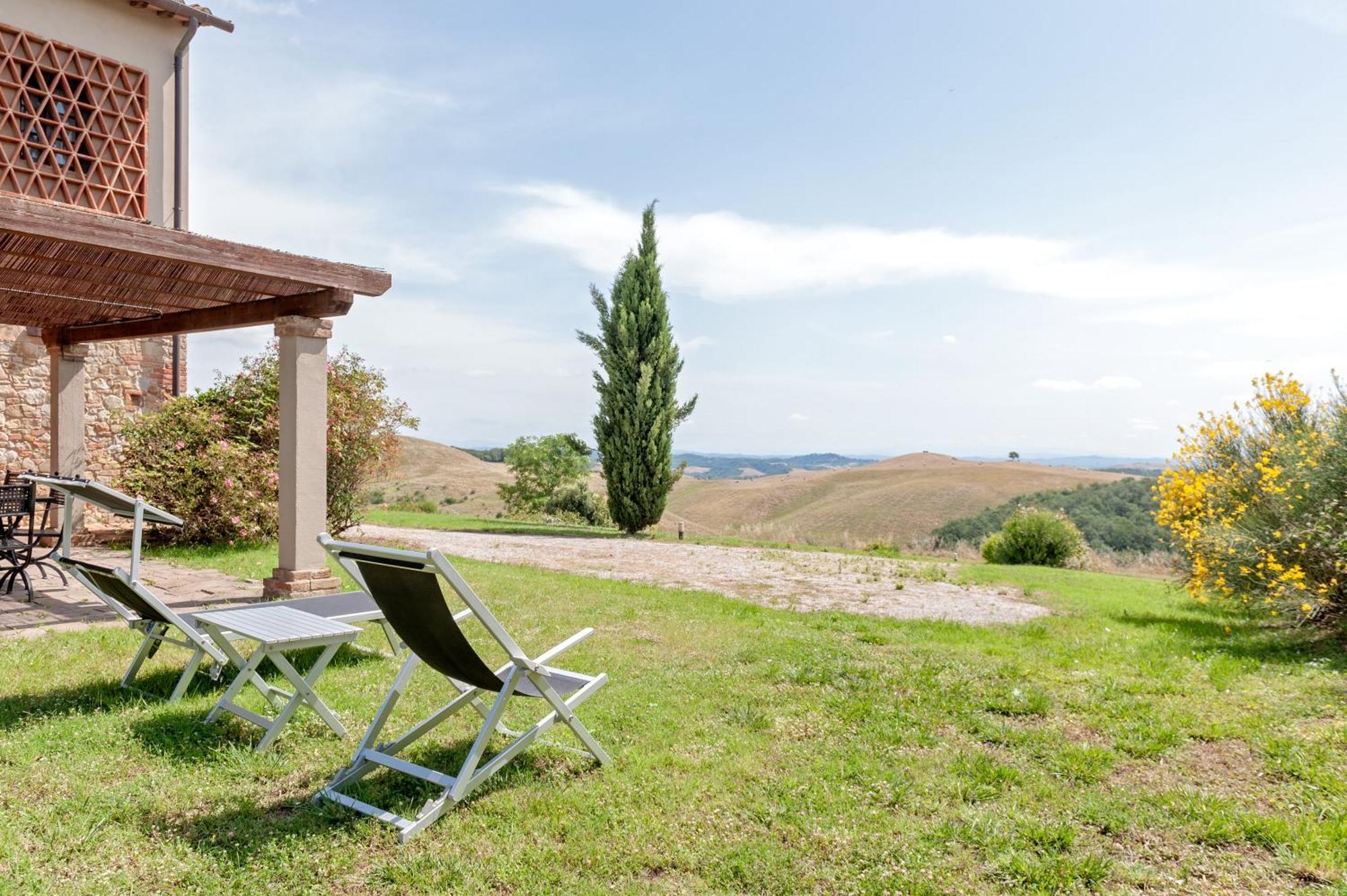 Il Borgo Delle Ville Palaia Exterior photo